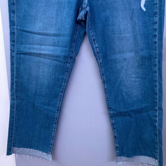 LOFT Size 16 High Rise Girlfriend Distressed Classic Blue Cropped Jeans - Picture 6 of 6